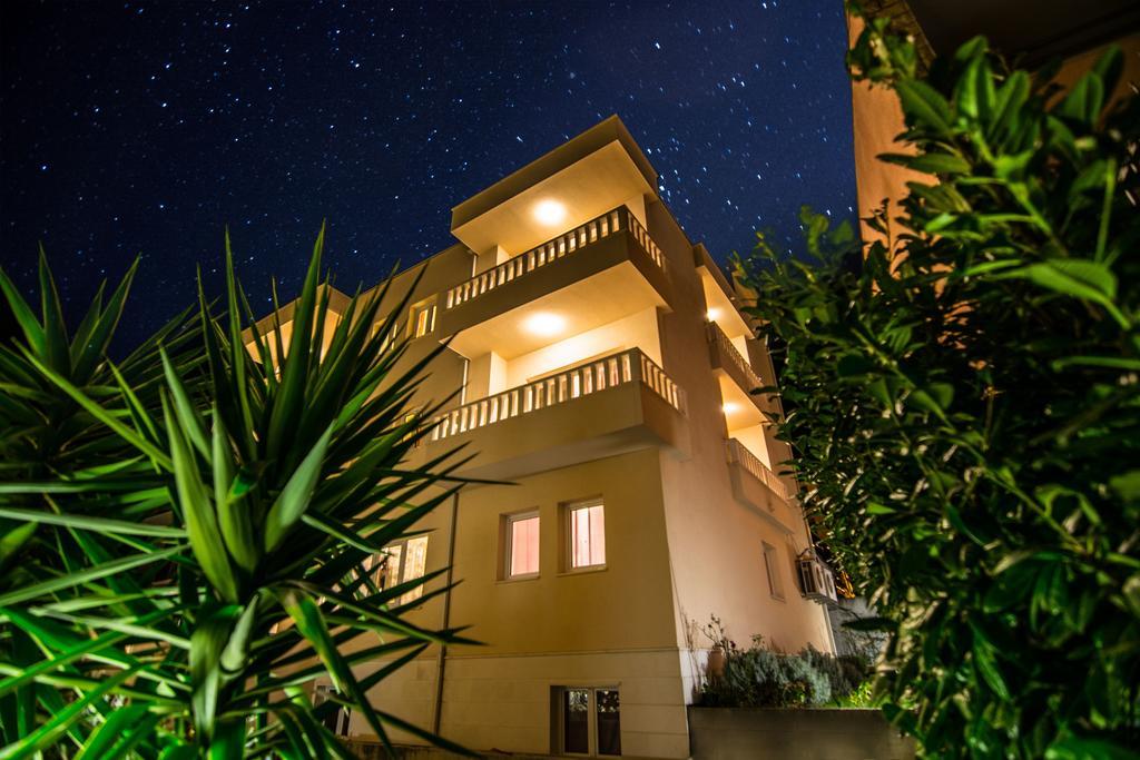 Villa Lelas Makarska Exterior photo